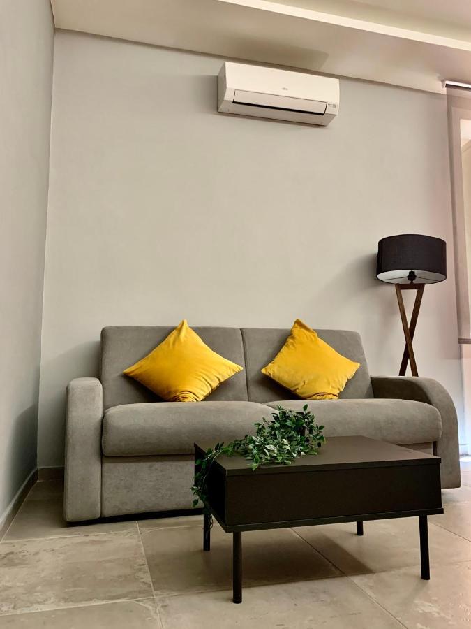 Casa Citro Apartment ซาแลร์โน ภายนอก รูปภาพ