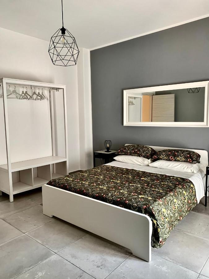Casa Citro Apartment ซาแลร์โน ภายนอก รูปภาพ